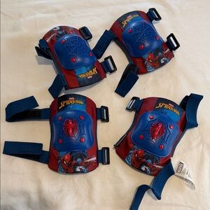 Spider-Man Knee and Elbow Pads Set